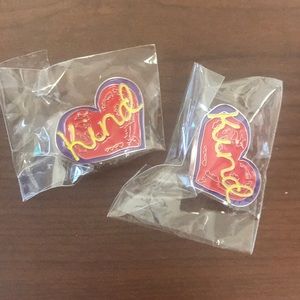 Kind pins